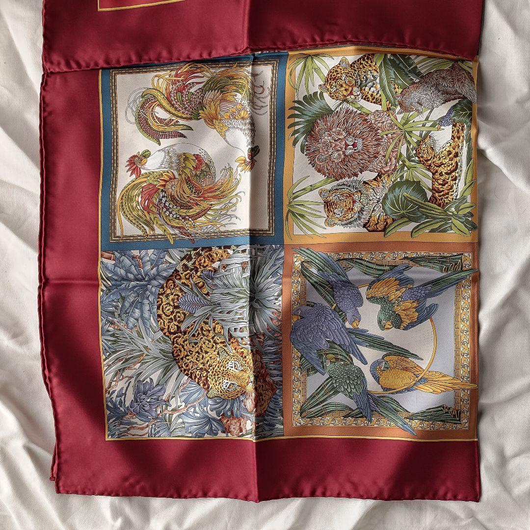 サルバトーレ フェラガモ 大判スカーフ 動物柄