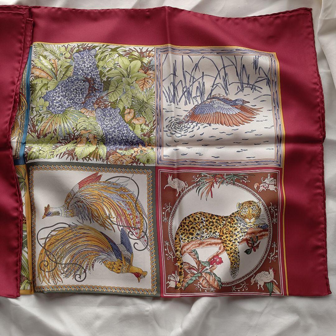 サルバトーレ フェラガモ 大判スカーフ 動物柄