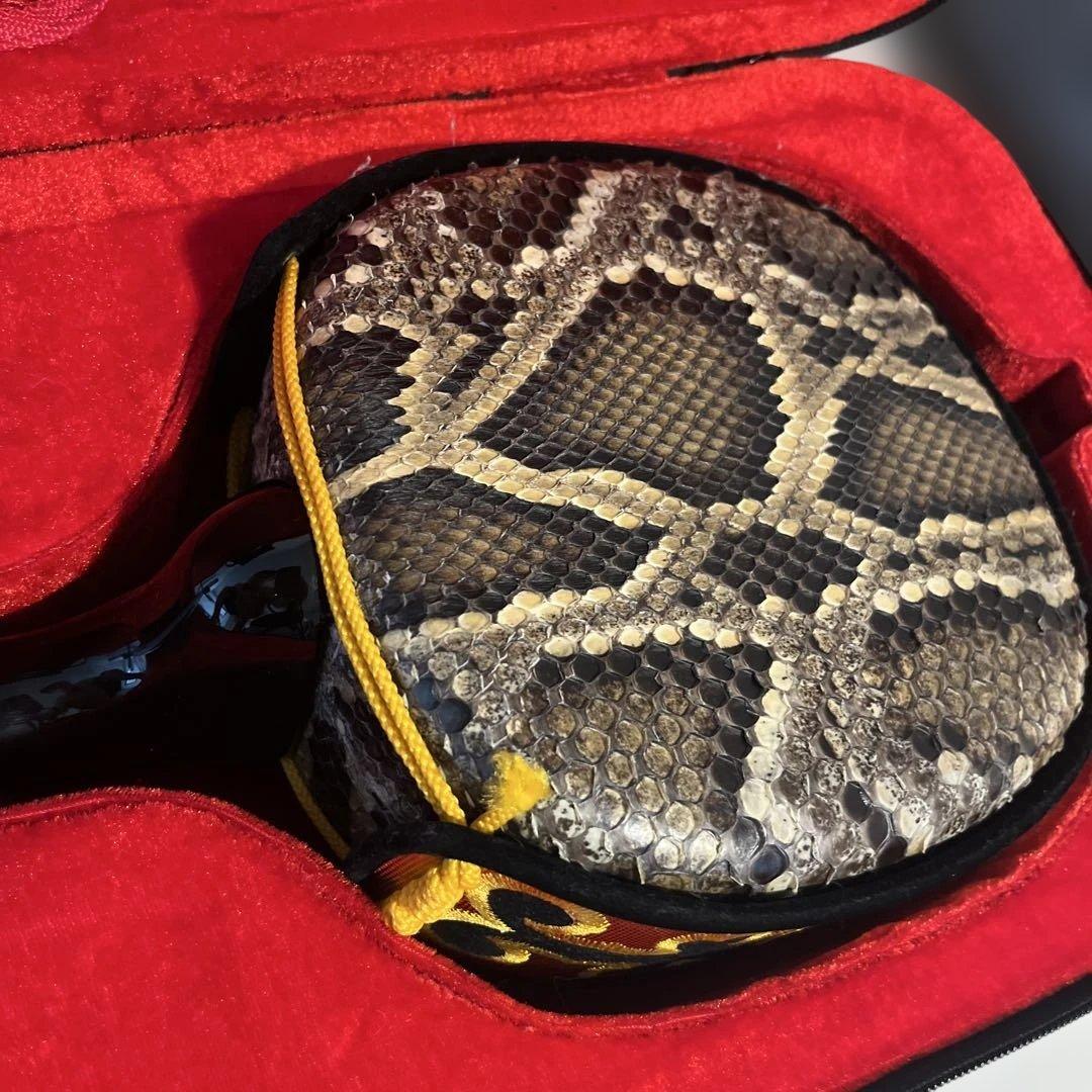 三線　沖縄三線　ほぼ未使用品　本革　セミハードケース