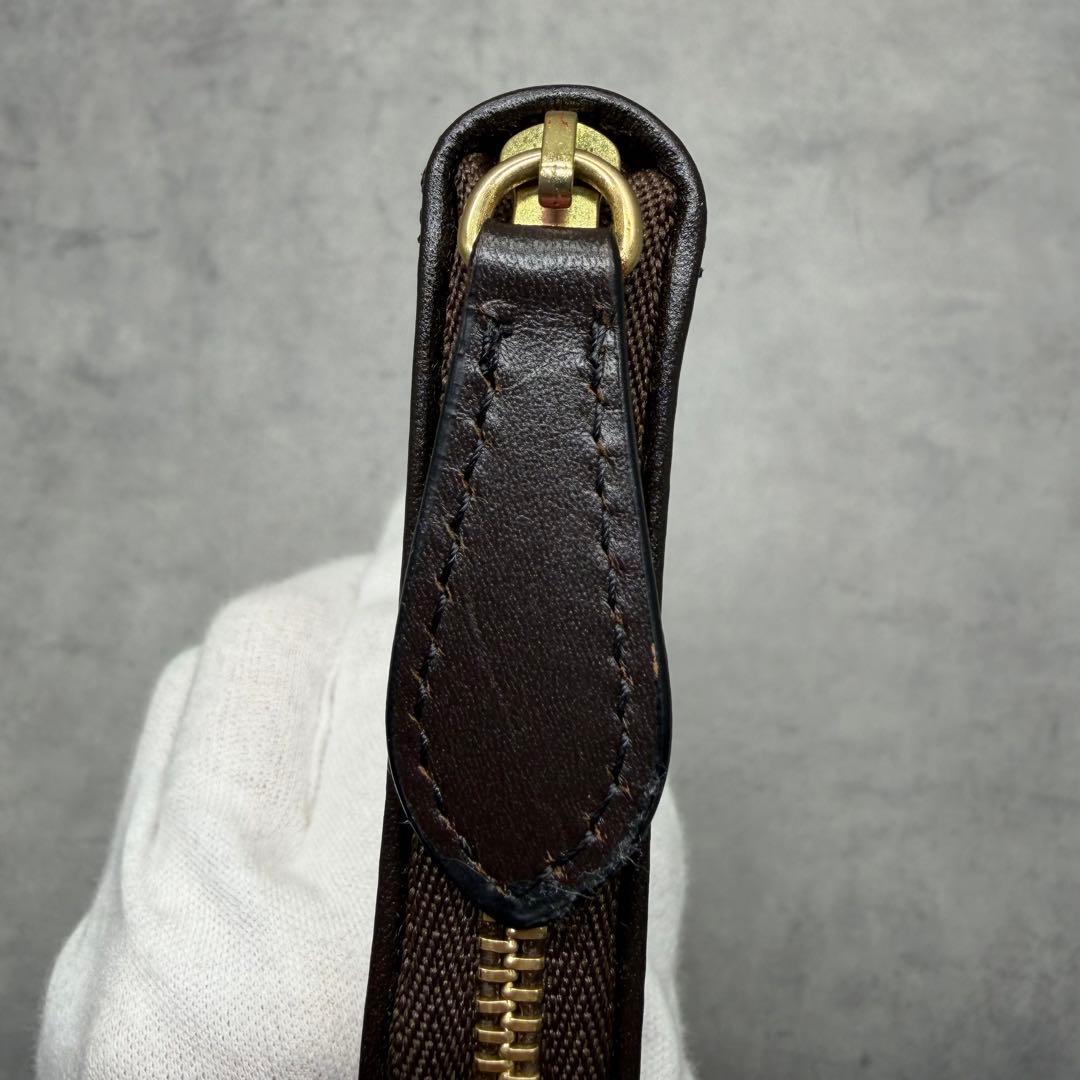 BURBERRY ノバチェック ラウンドファスナー ケース 伊製