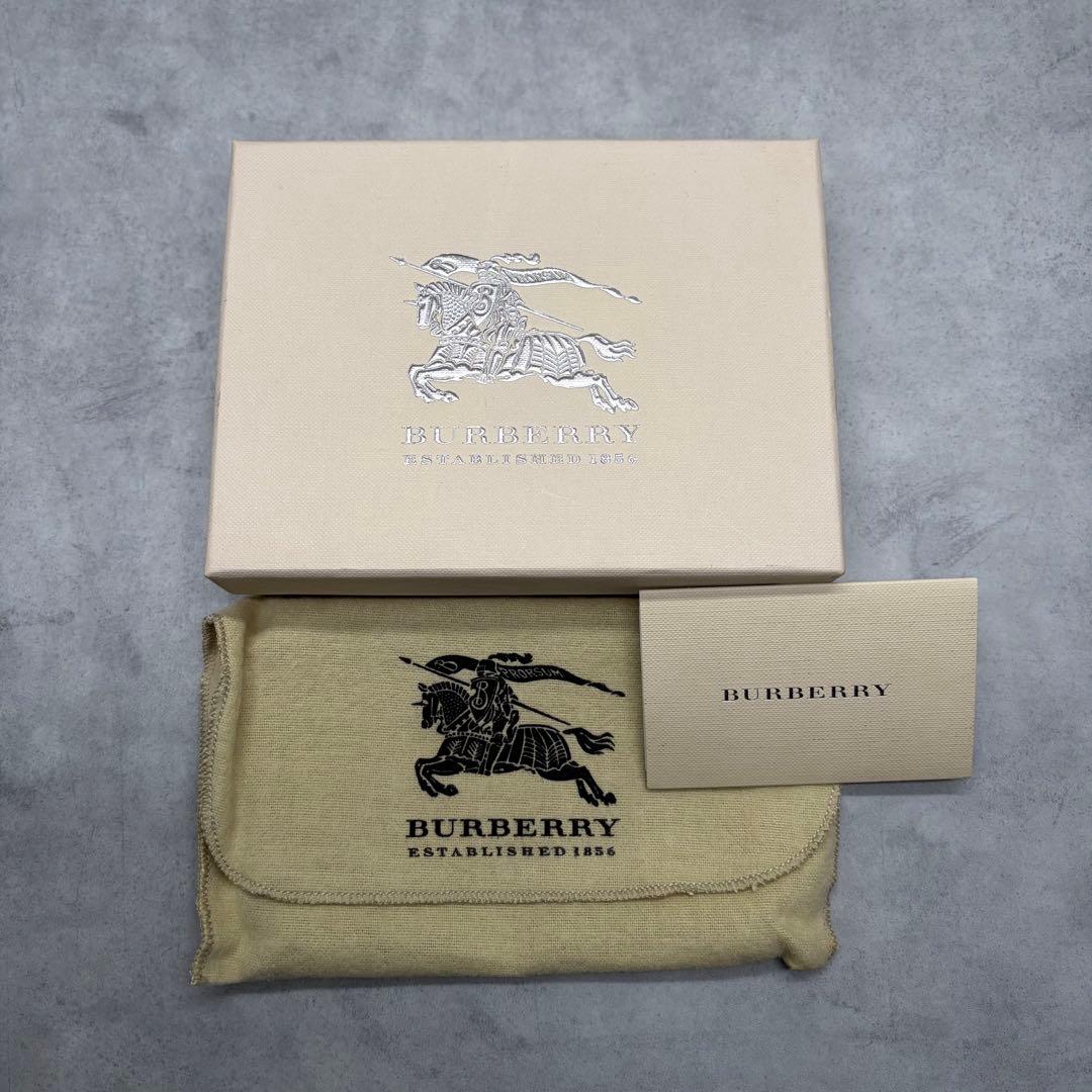 BURBERRY ノバチェック ラウンドファスナー ケース 伊製