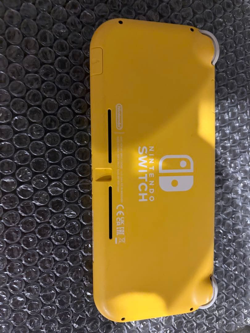 Nintendo Switch Lite イエロー スイッチライト　ジャンク品