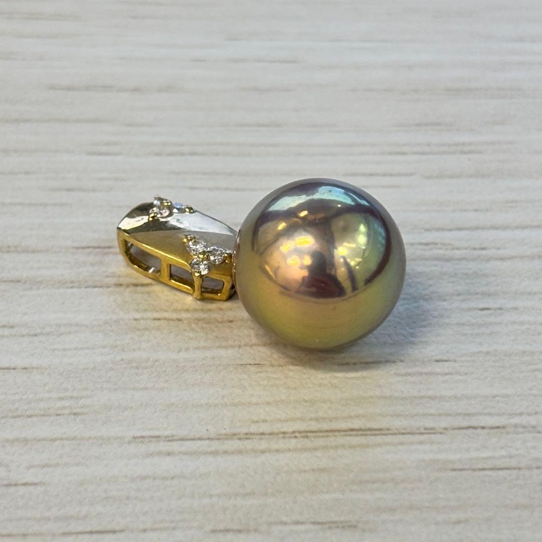 【特級テリ】14mmナチュラルカラー k18ダイヤ付きペンダント