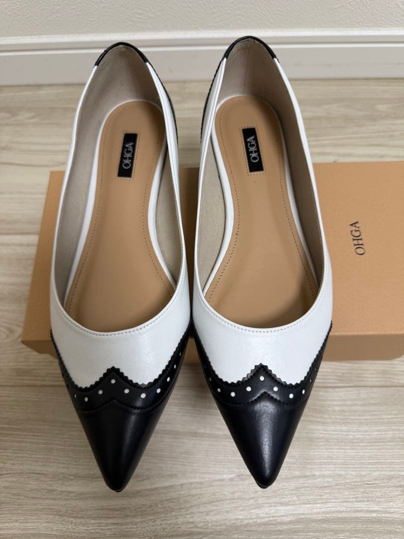 OHGAバイカラーフラットシューズ