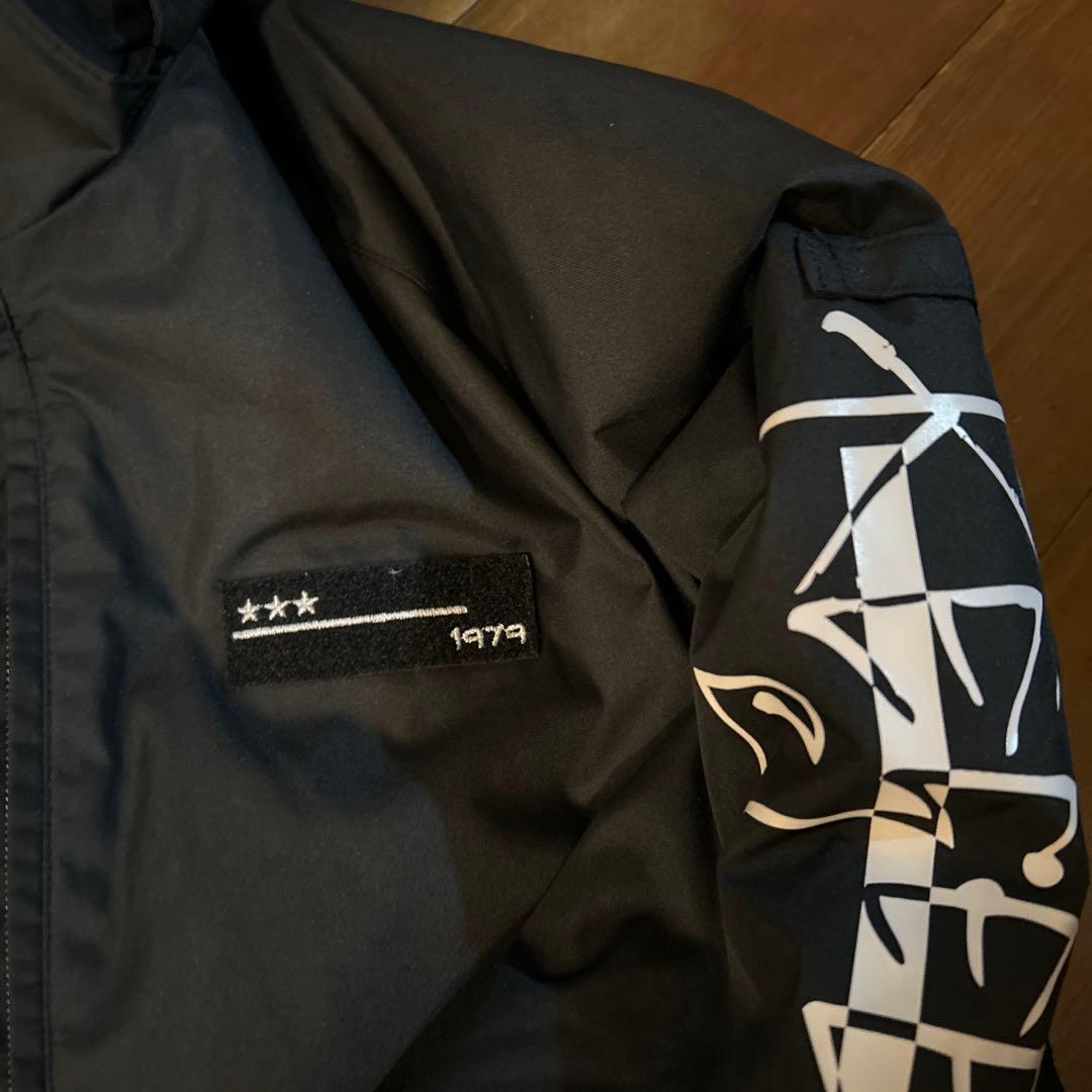 Ｊｒ．スノーボードウエア上下セット　onyone