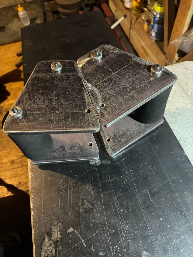 三角ダンベル(コンテストパンプアップにオススメ)