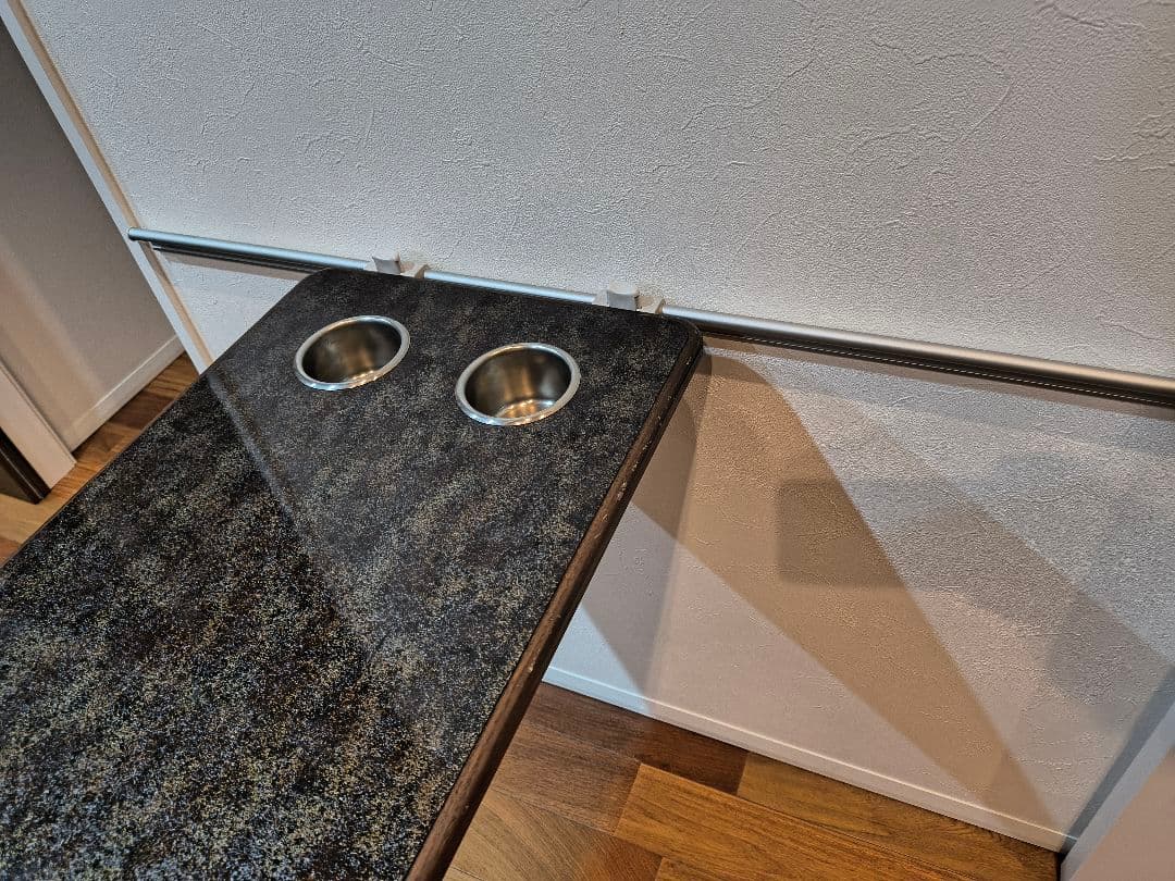 キャンピングカー等にテーブル！その他取り外しテーブルとして！