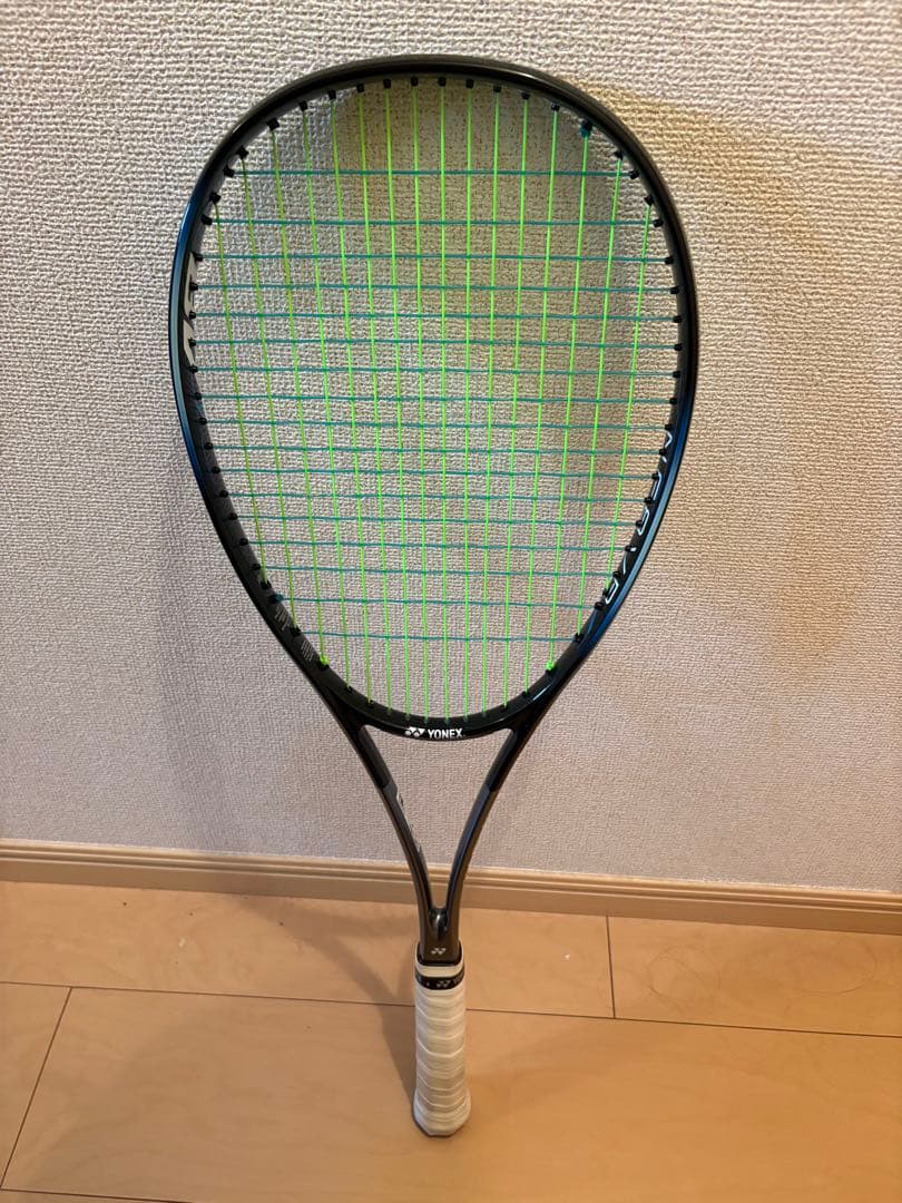 ヨネックス　ナノフォース 8V REV