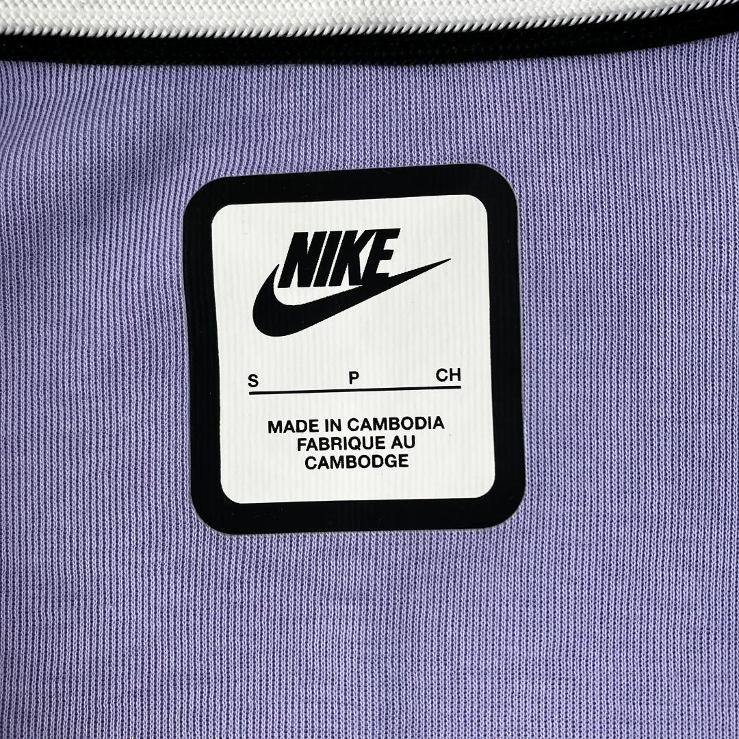 美品　ナイキ　テックフリース フルジップパーカー　希少品　782