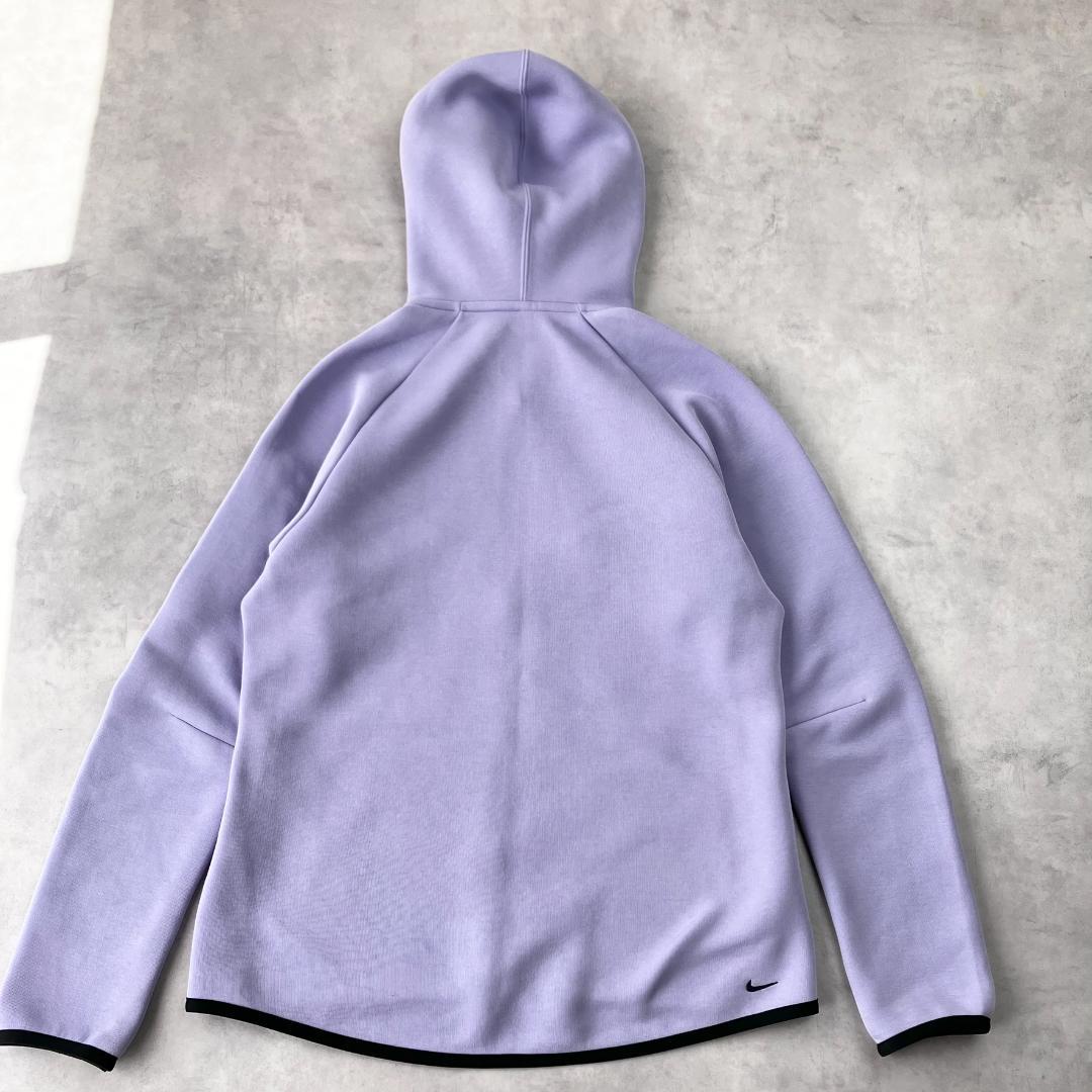 美品　ナイキ　テックフリース フルジップパーカー　希少品　782