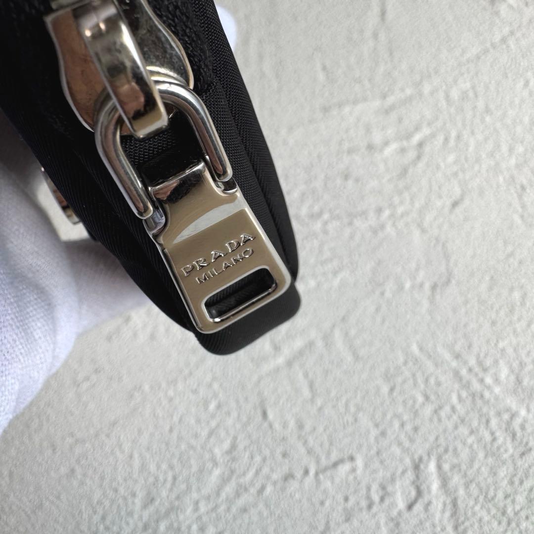 PRADA プラダ Re-Nylonミニポーチ ケース 三角ロゴ ブラック