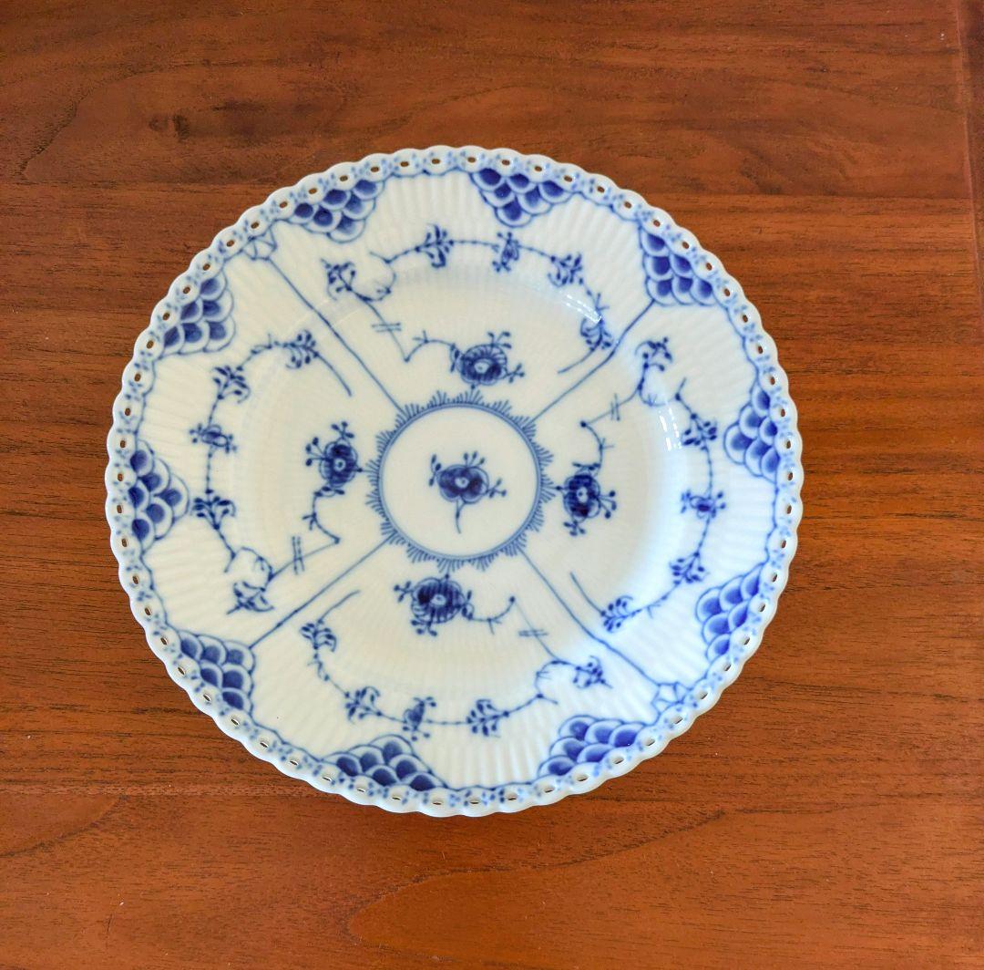 ロイヤルコペンハーゲン　フルレース　　　　　ブルーフルーテッド　19.5cm