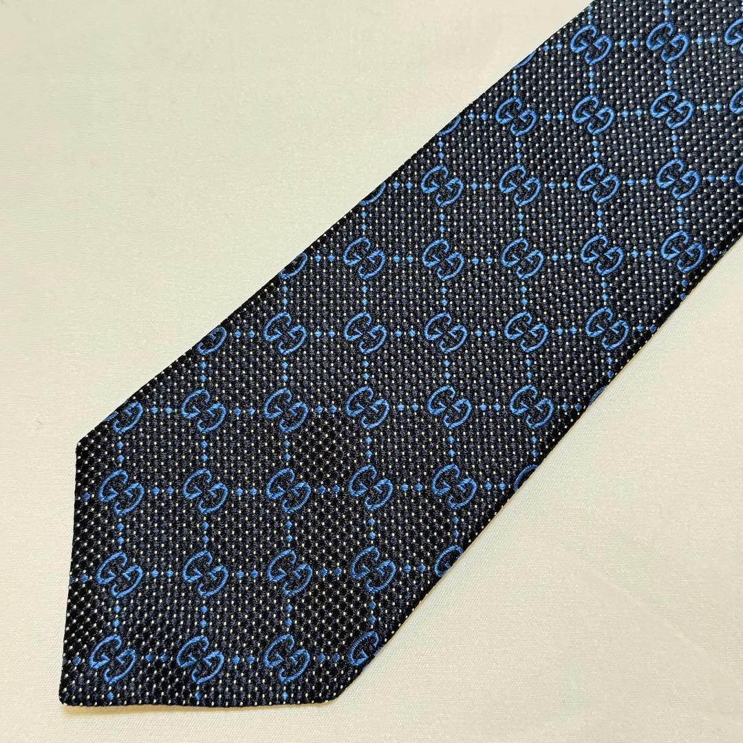 【美品】GUCCI シルク ネクタイ ブラック・ブルー GGパターン