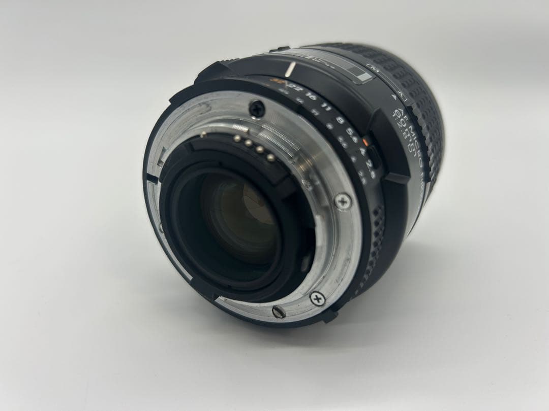 Nikon AF Micro-Nikkor 60mm f2.8D（マクロレンズ）