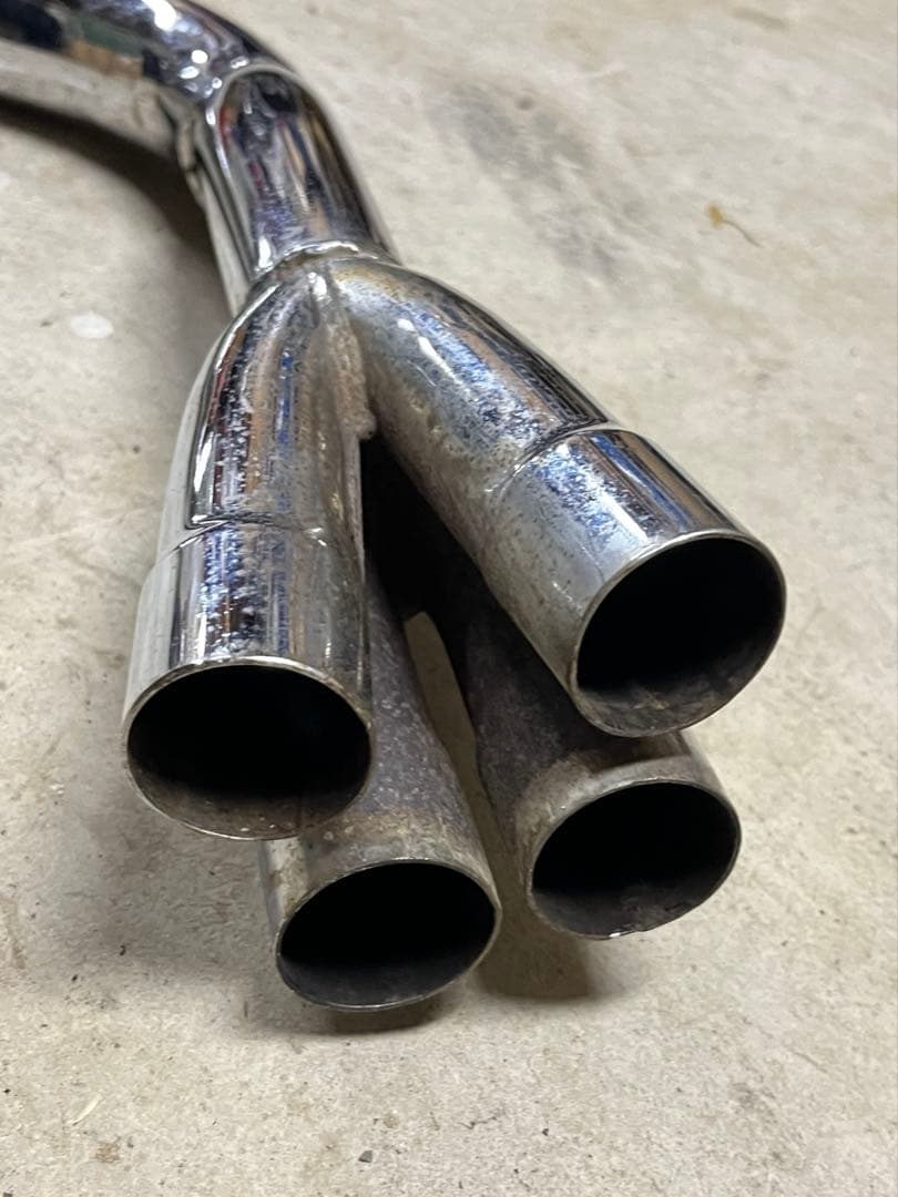 xjr400r rh02j用 マフラー　プリティーレーシング　サイレンサー