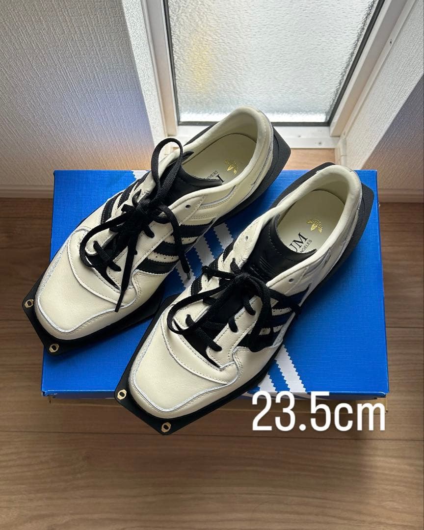 アディダス フォーラム 23.5cm