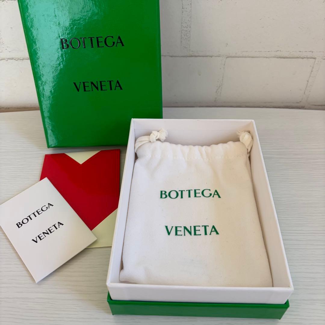 ボッテガヴェネタ / カセット スモール 二つ折りウォレット / ブラック