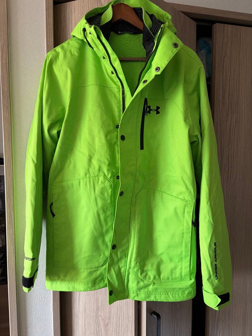 Under Armour 蛍光グリーン スキーウェアセット