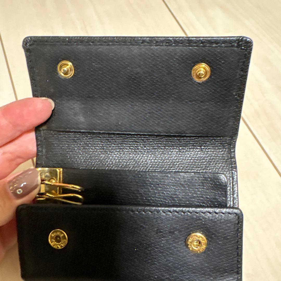 CHANEL ブラック レザー キーケース ココボタン キーケース