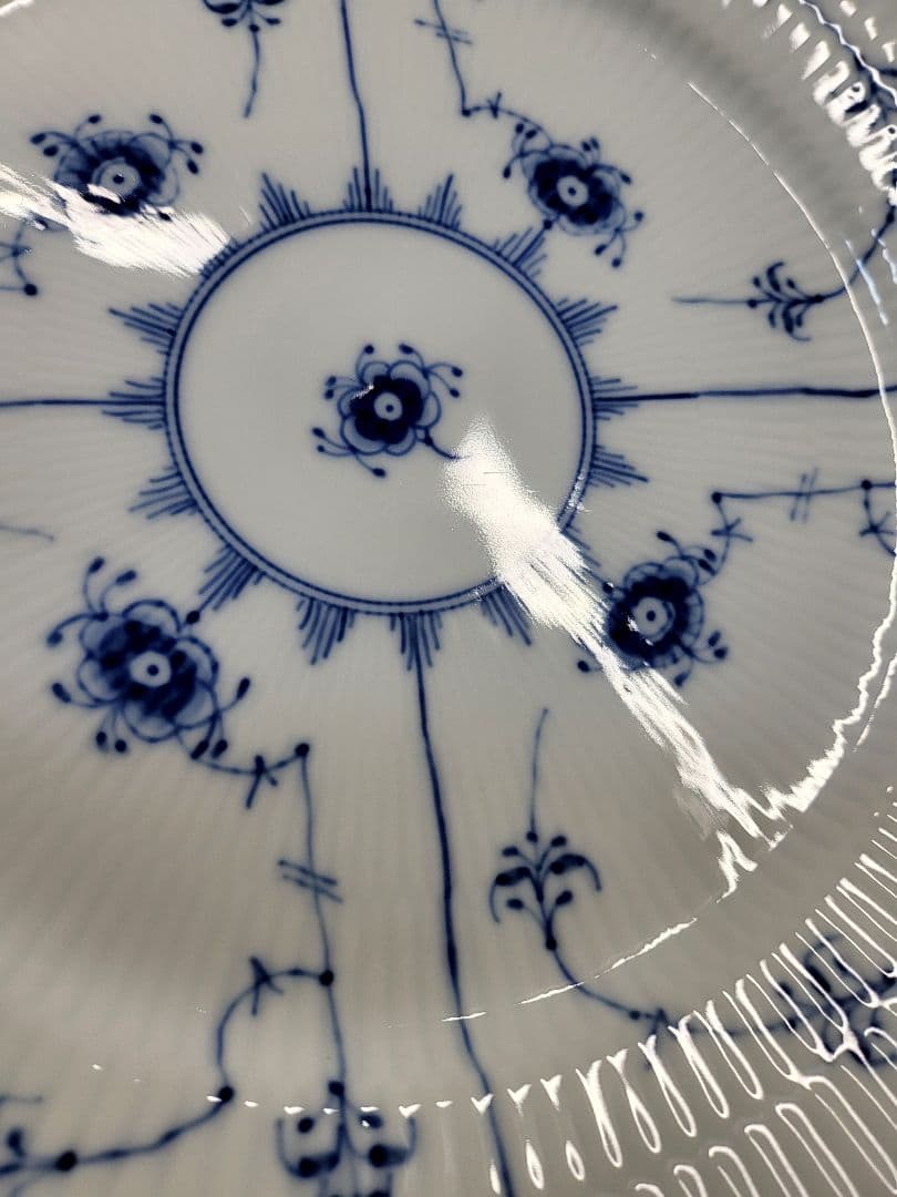 未使用近✨ロイヤルコペンハーゲン✨ブルーフルーテッド プレイン プレート大皿①