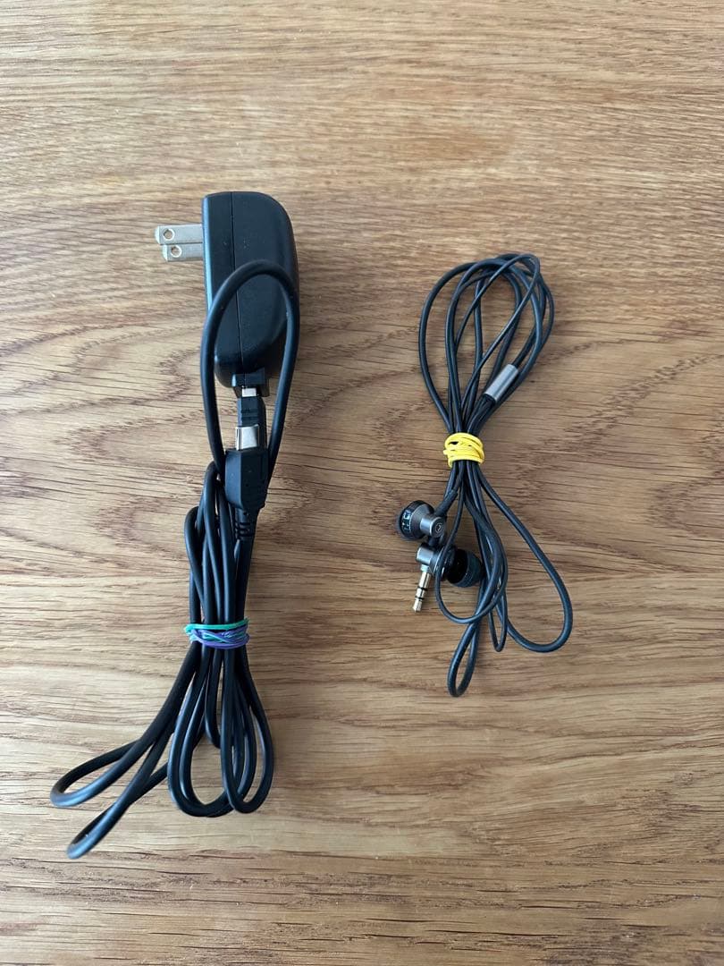 『聞いて楽しむ日本の名作どこでもお話プレーヤー（ユーキャン）　シャンパンゴールド