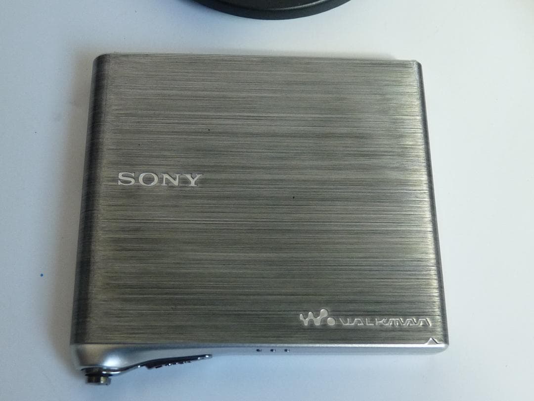 ジャンク　SONY MZ-E10 ウォークマン ポータブルMDプレーヤー