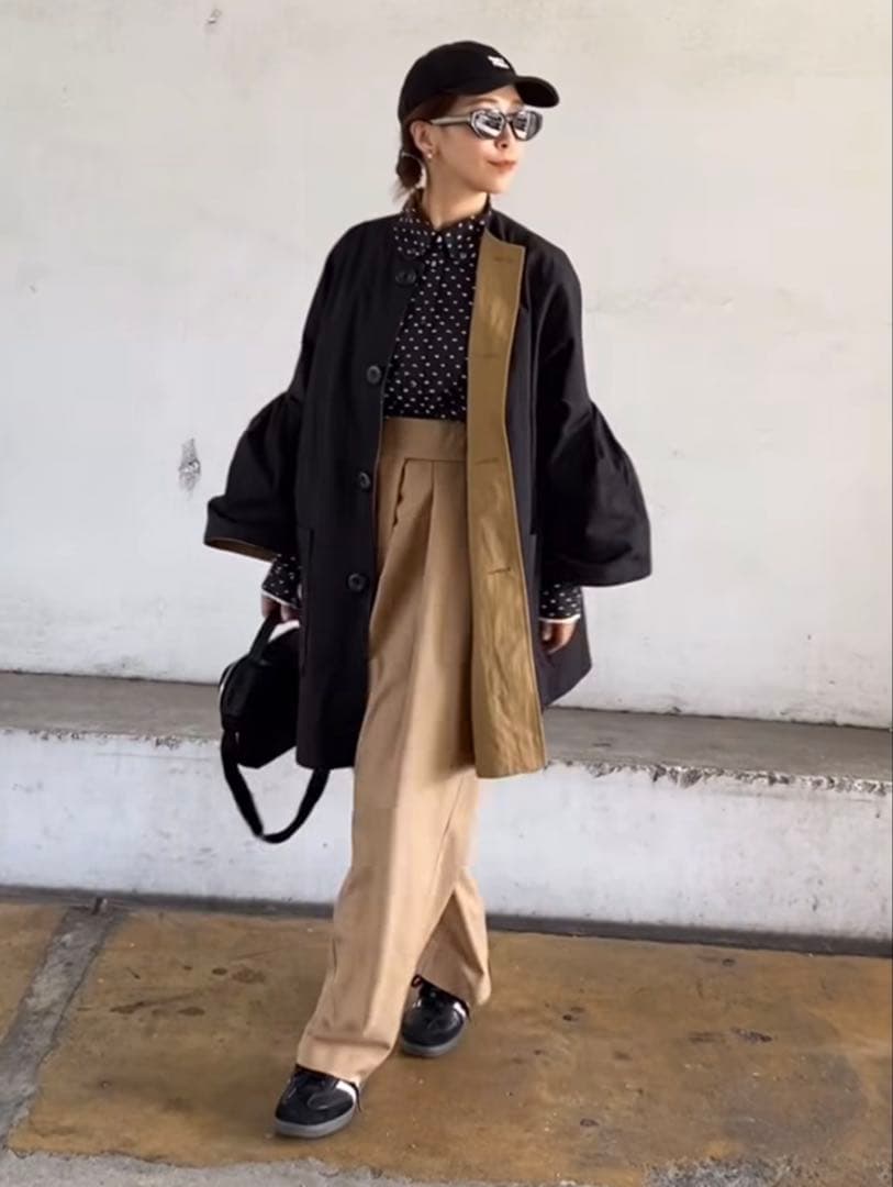 最終値下げ♡HOWDY.♡reversible bell sleeve coat