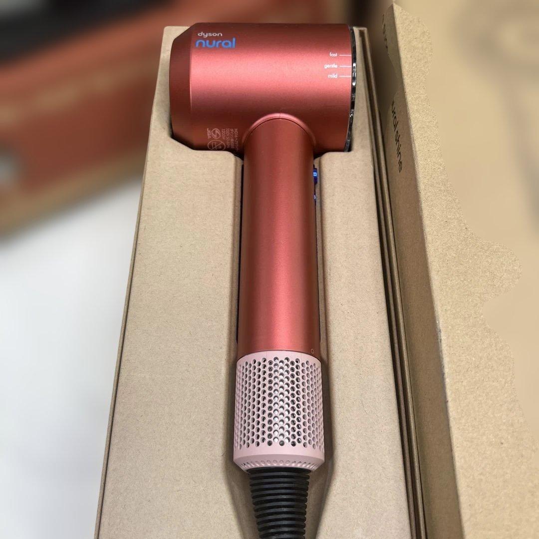 6982【美品】Dyson ダイソン HD16 SBP ヘアドライヤー