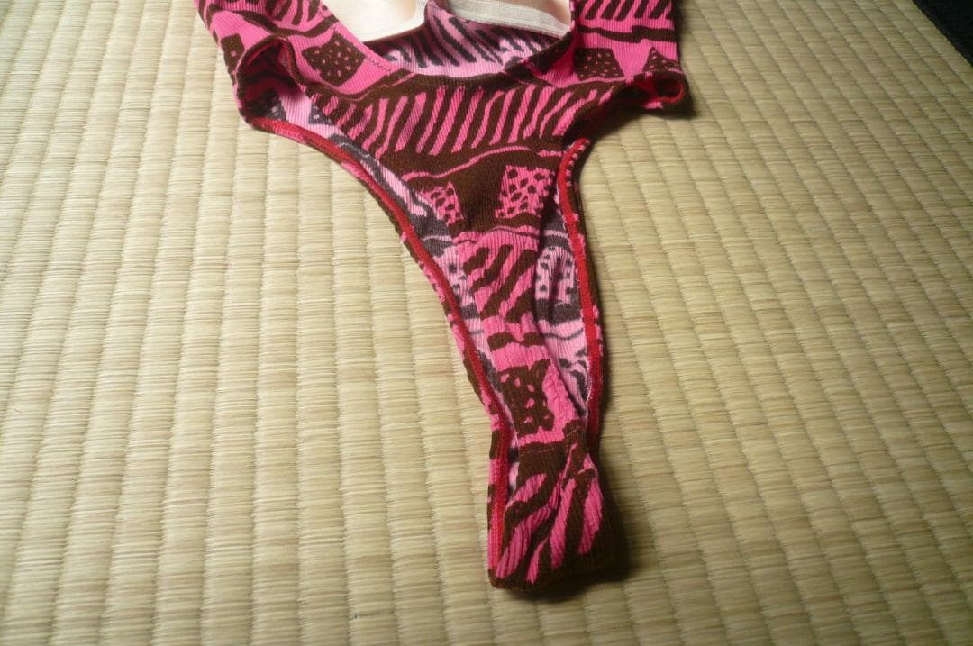 珍しい！アシックス製 超ハイレグレオタード水着 RQ＆紫柄ホルターネック水着