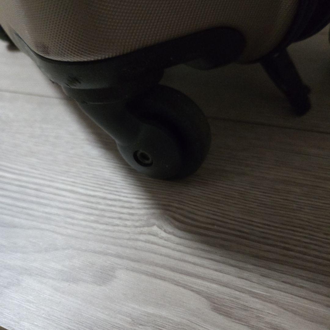 無印良品　ハードキャリーケース（３６Ｌ）