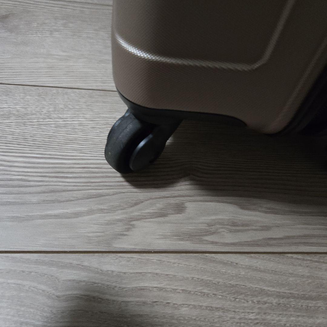 無印良品　ハードキャリーケース（３６Ｌ）