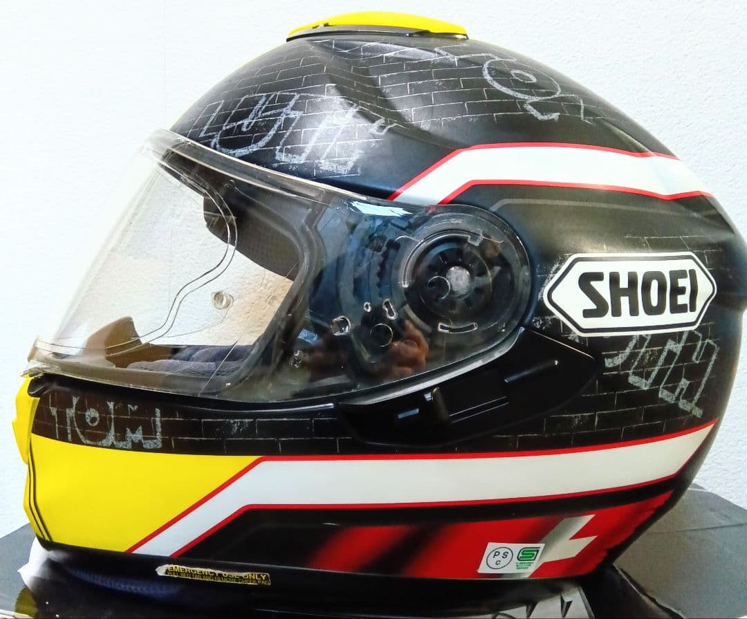 SHOEI　GT-Air　Thomas Luthi ✦Mサイズ