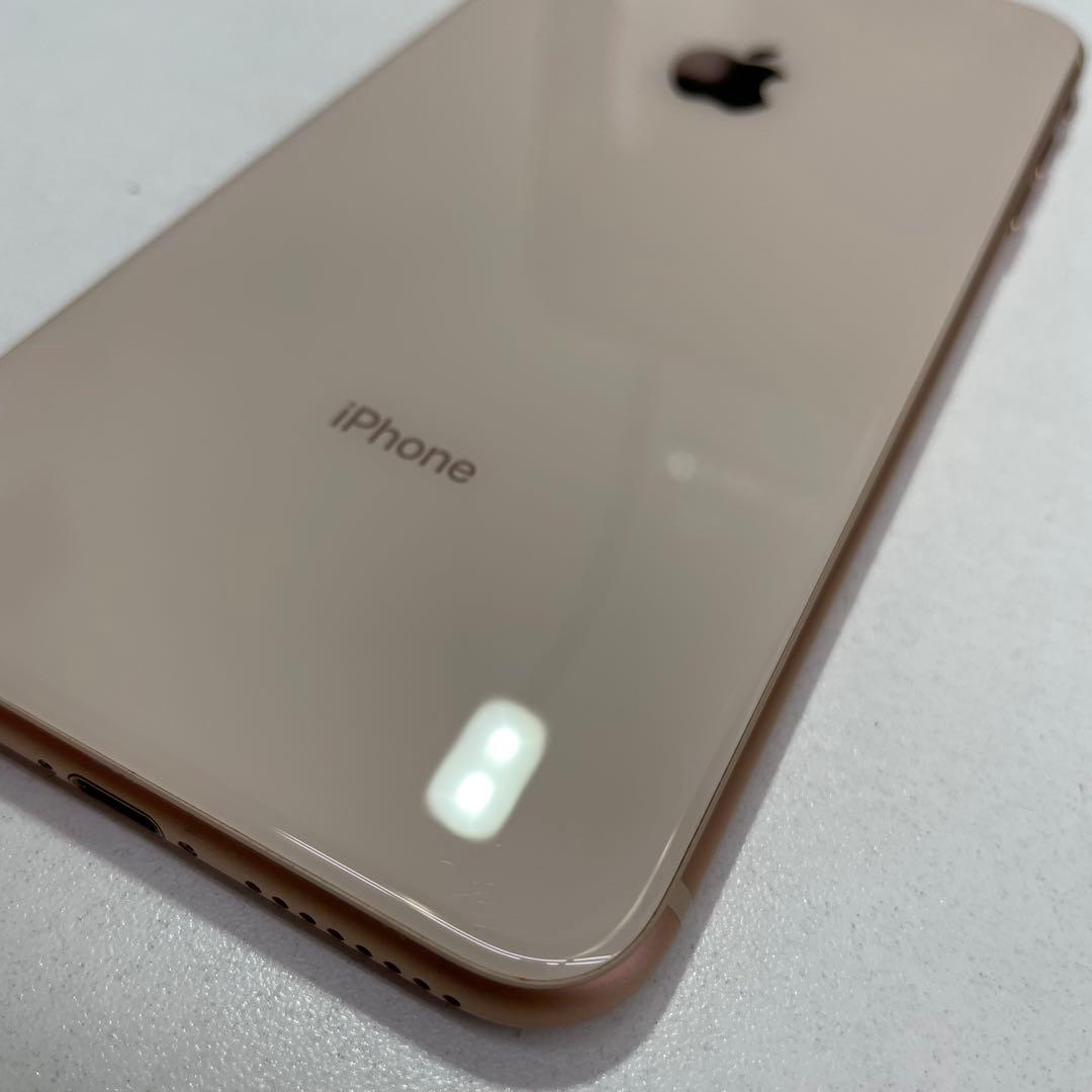 スマートフォン本体 iPhone8Plus 64GB