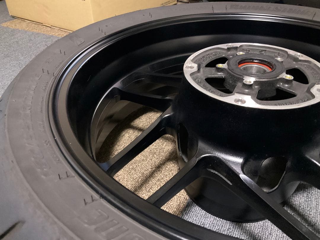 トレーサー9GT+ 前後ホイール