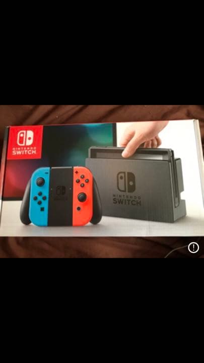 中古美品　任天堂スイッチ