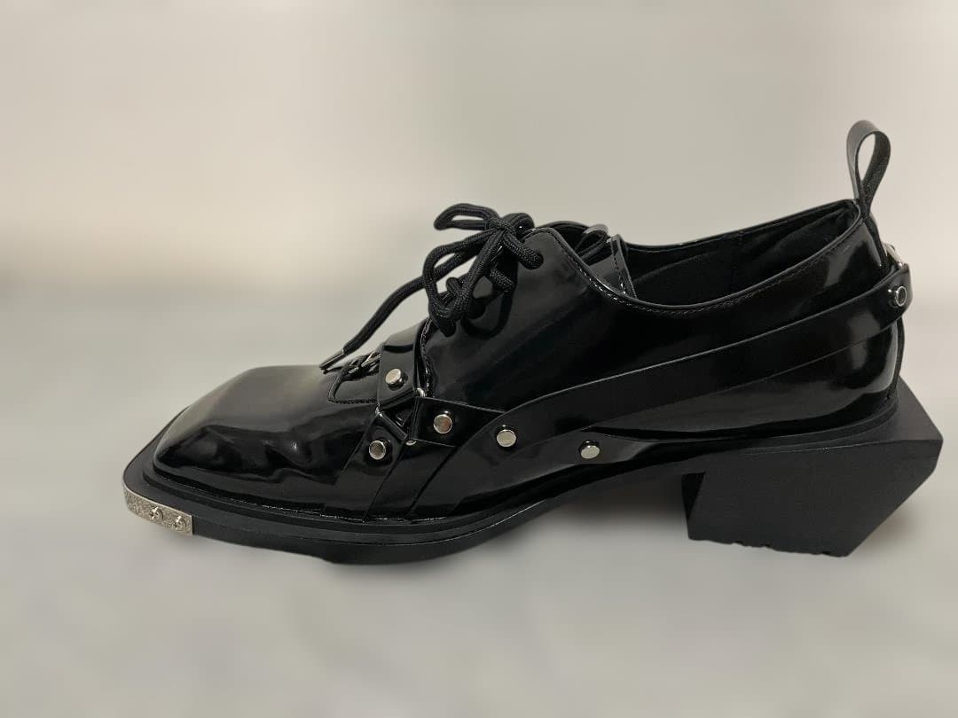 ブラックレザーシューズ 韓国 韓流