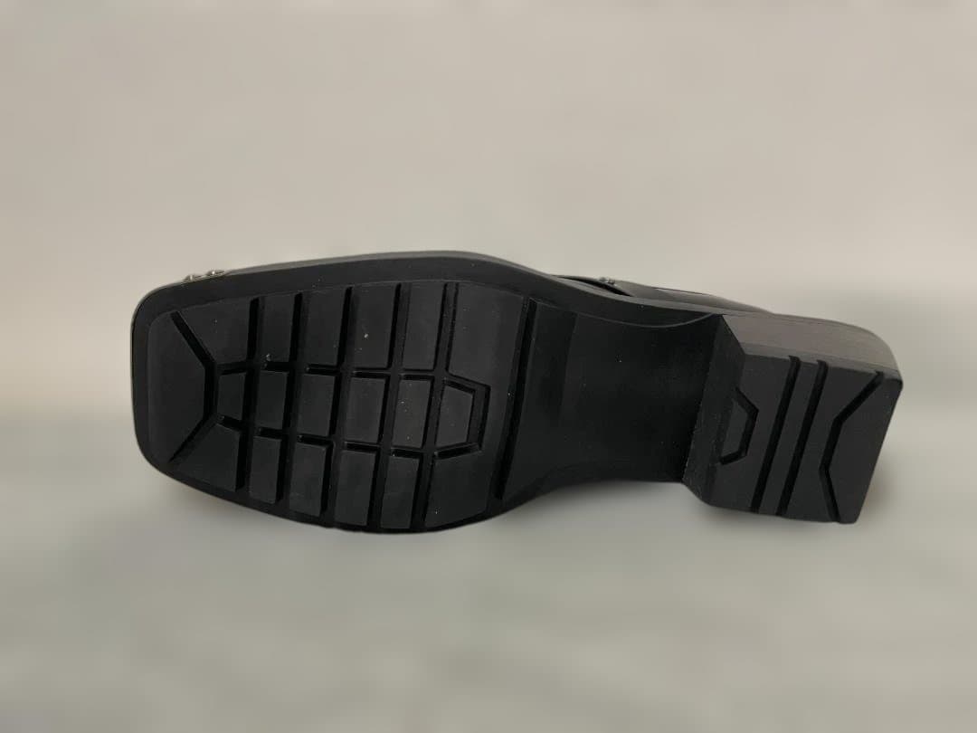 ブラックレザーシューズ 韓国 韓流