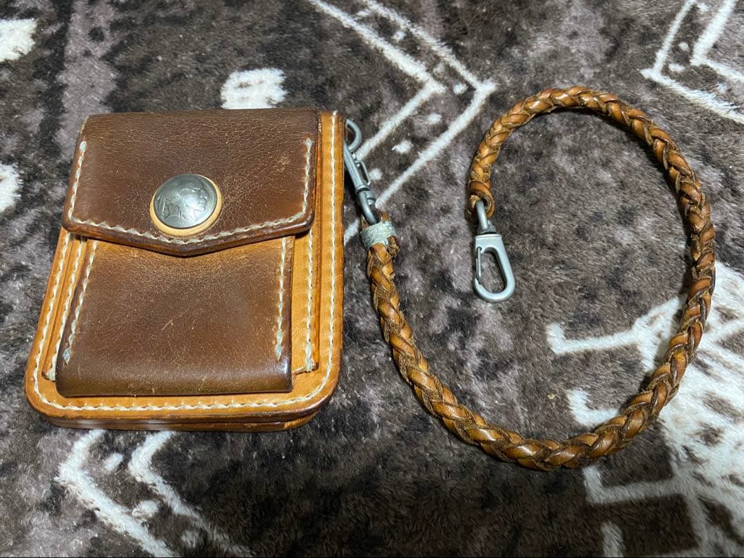 ビーズ屋公ちゃん レザー 二つ折り財布 ブラウン ウォレットロープ付き