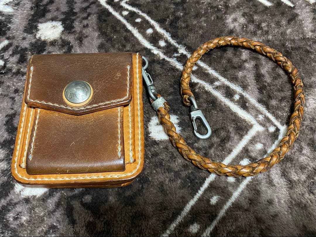 ビーズ屋公ちゃん レザー 二つ折り財布 ブラウン ウォレットロープ付き