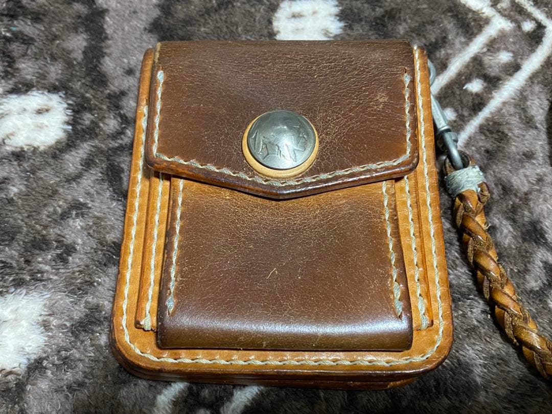 ビーズ屋公ちゃん レザー 二つ折り財布 ブラウン ウォレットロープ付き