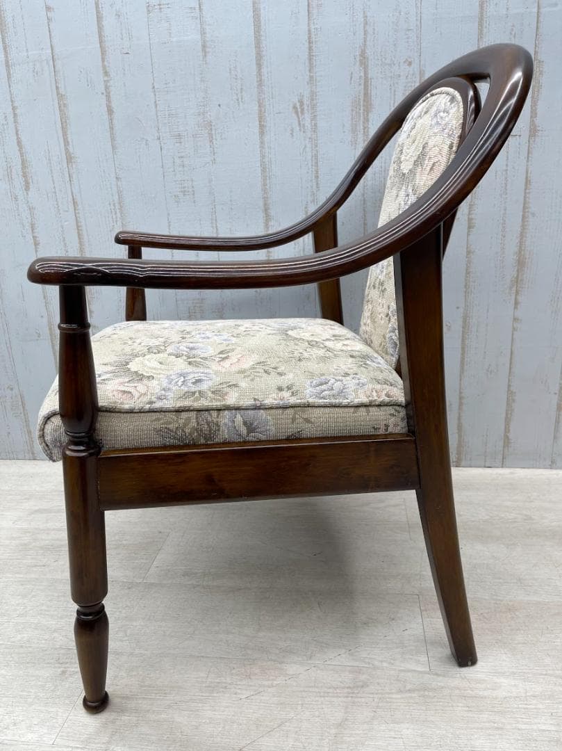 karimoku カリモク コロニアル アームチェア 布張り ダイニングチェア