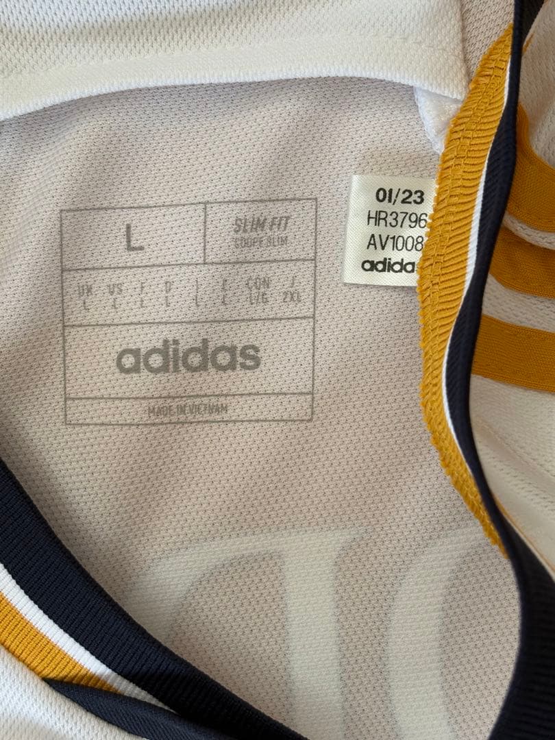 正規品 中古 極美品 レアルマドリード 23/24 モドリッチ インポートL