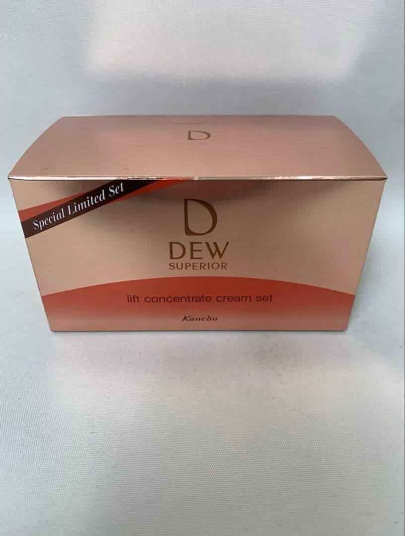 カネボウ　DEW スペリア リフトコンセントレートクリーム 本体　レフィル