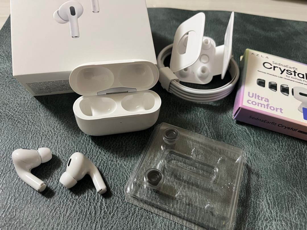 AirPods Pro 第2世代 ｜美品｜付属品完備・イヤーピース全未使用