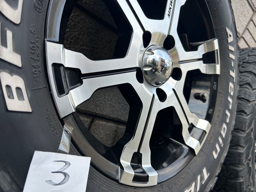 MKW MK36 7J グッドリッジAT 235 70 R16 デリカD5に使用