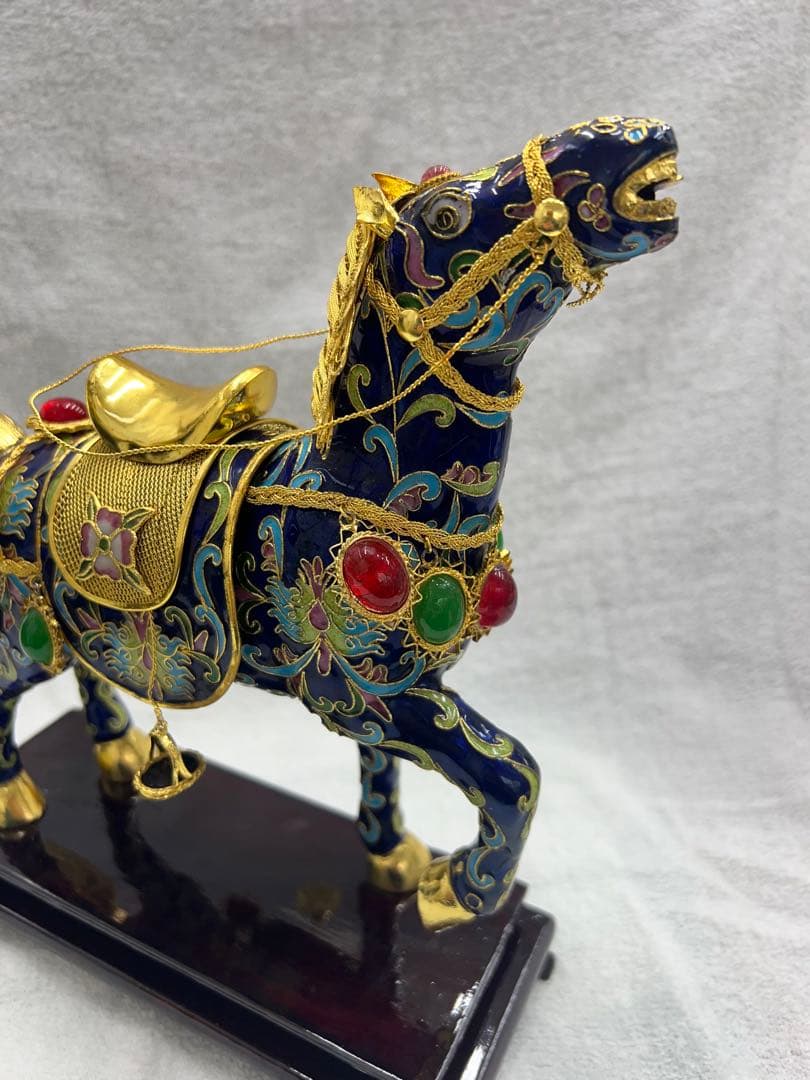 中国工芸　七宝焼　馬　金工細工馬置物