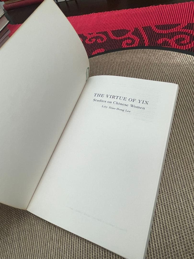 洋書 THE VIRTUE OF YIN Studies on Chinese Wom