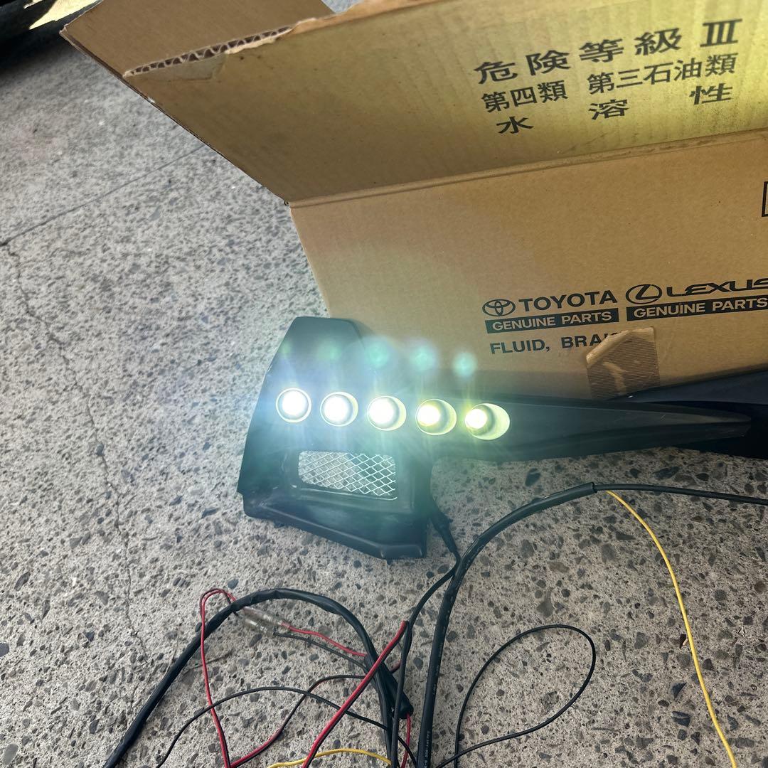 ￼クラウン210前期フォグランプ