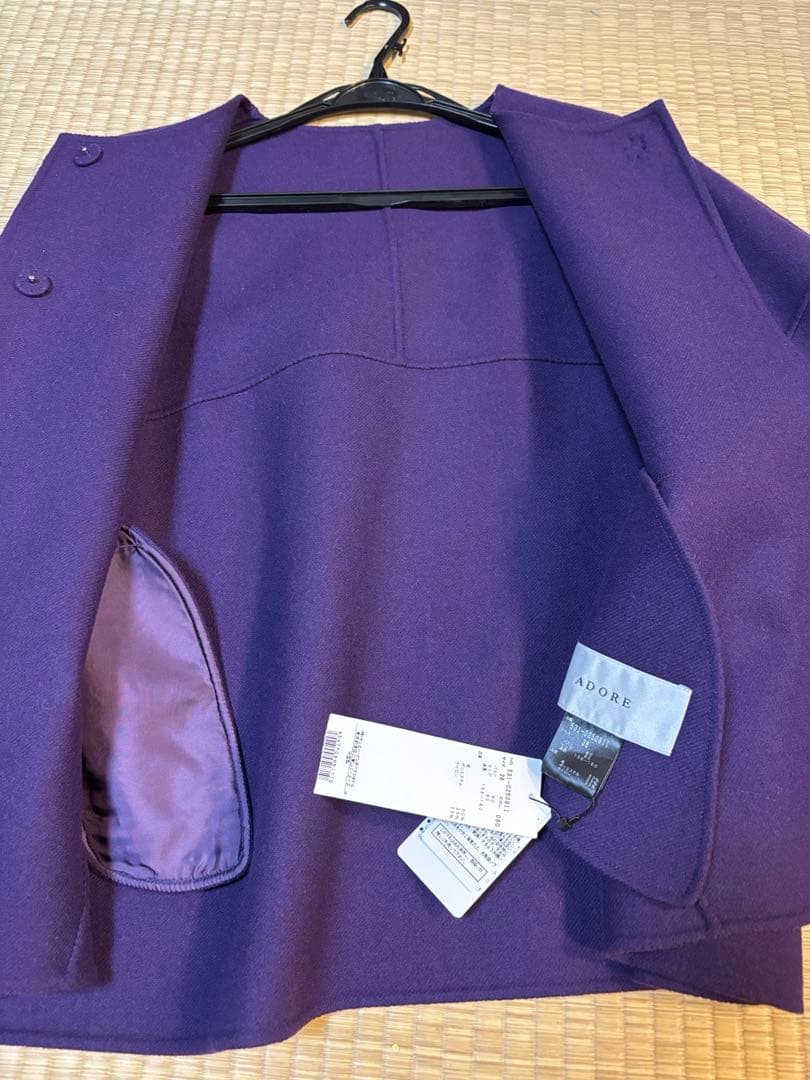 アドーア　ライトリバーノーカラージャケット 未使用タグ付き