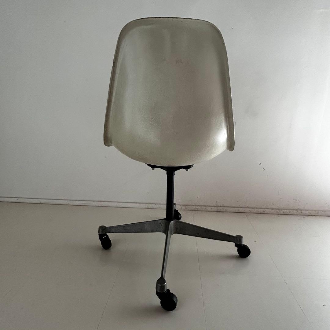 ハーマンミラー イームズ サイドシェルチェア キャスター付き コントラクトベース